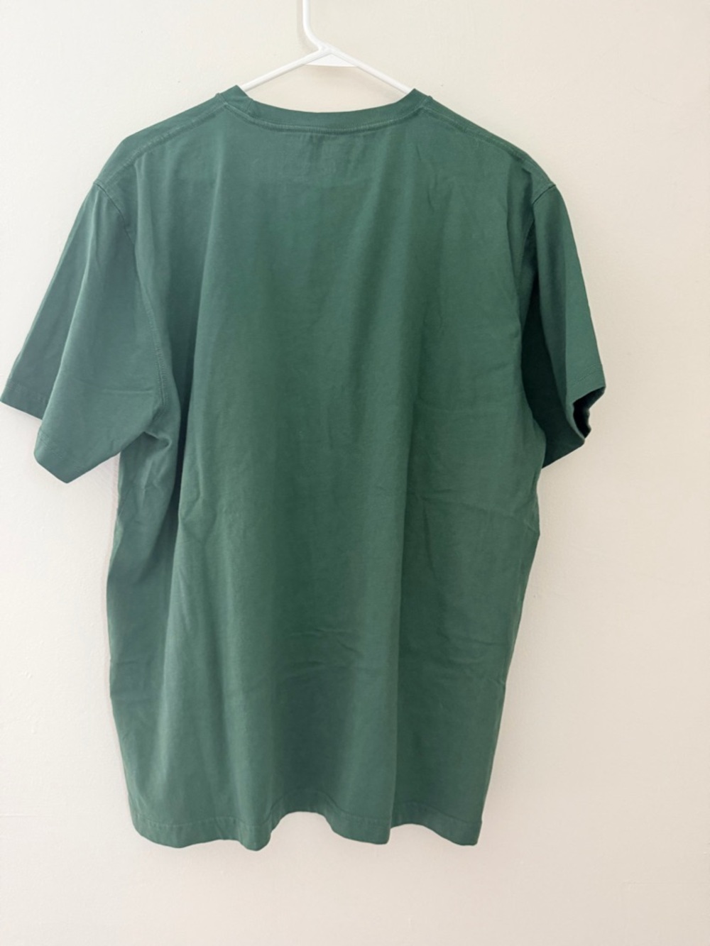 Bundle of L.L. Bean Men's Classic Crew Neck T-Shirts Men’s L, 4 shirts total - Picture 6 of 12